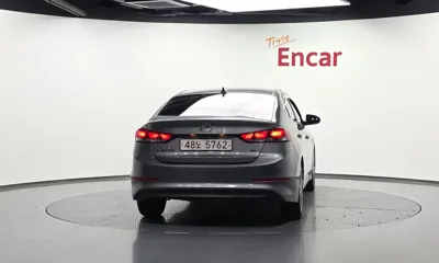Hyundai Avante 2017, 90845 км, за 9300000 KRW - фото 4