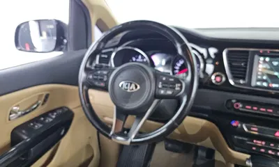 Kia Canival 2017, 181619 км, за 10800000 KRW - фото 13