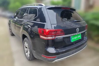 Volkswagen Teramont 2020, 129100 км, за 110650.55 CNY