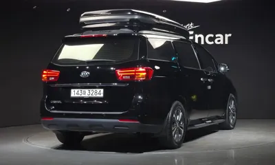 Kia Canival 2019, 157765 км, за 10000000 KRW - фото 2
