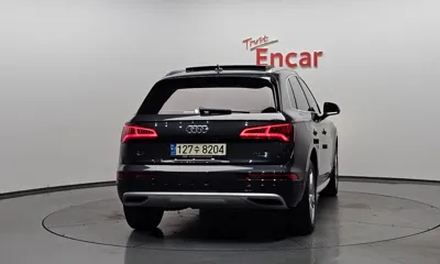 Audi Q5 2020, 64931 км, за 30900000 KRW