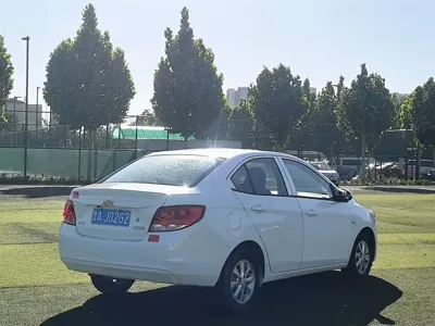 Chevrolet Sail 2015, 50000 км, за 10000 CNY