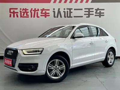 Audi Q3 · 2015 год