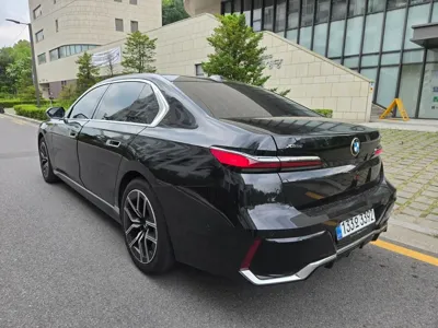 BMW 7-Series 2025, 4623 км, за 137000000 KRW