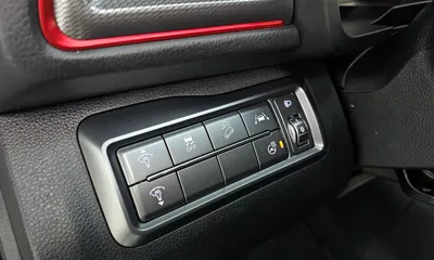 KG_Mobility_Ssangyong TIBOLI 2021, 95975 км, за 11800000 KRW - фото 13