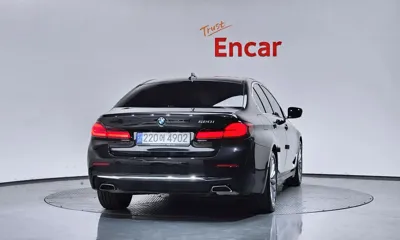 BMW 5-Series 2023, 21671 км, за 39000000 KRW - фото 4