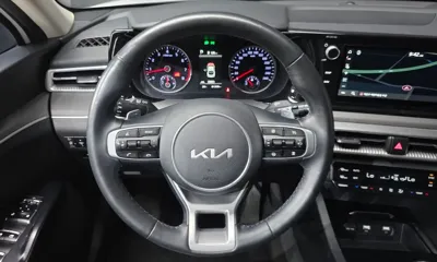 Kia K5 2022, 81339 км, за 17900000 KRW - фото 13