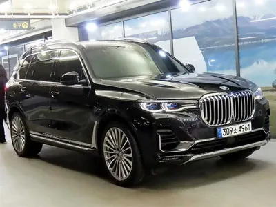 BMW X7 · 2021 год