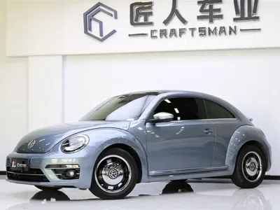 Volkswagen Beetle 2019, 35000 км, за 98000 CNY