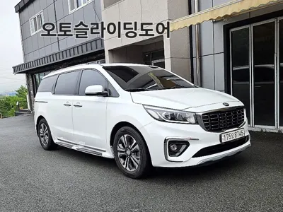 Kia Canival · 2019 год