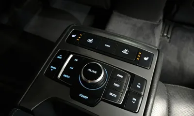 Hyundai Genesis 2016, 177089 км, за 6900000 KRW - фото 19