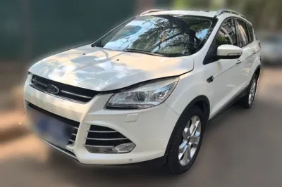Ford Kuga · 2013 год
