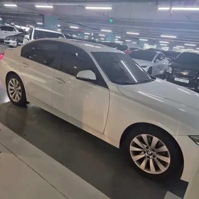 BMW 3-Series · 2016 год