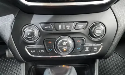 Jeep Cherokee 2021, 62135 км, за 22200000 KRW - фото 29