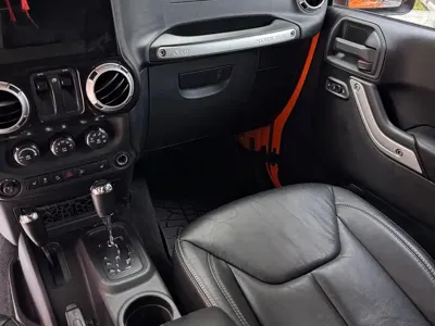 Jeep Wrangler 2013, 126000 км, за 118000 CNY - фото 18