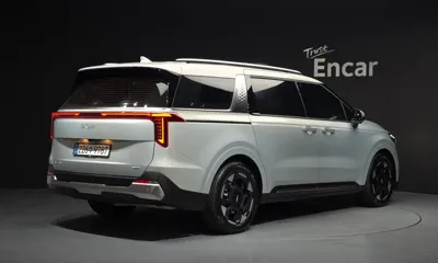 Kia Canival 2025, 4664 км, за 52900000 KRW