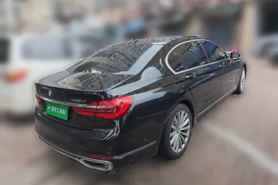 BMW 7 Series 2018, 184500 км, за 157087.47 CNY - фото 6