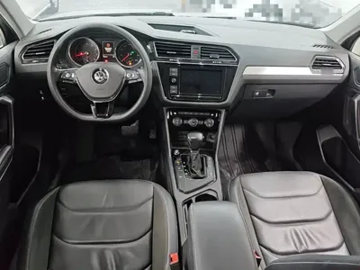 Volkswagen Tiguan L 2019, 152500 км, за 58200 CNY - фото 16
