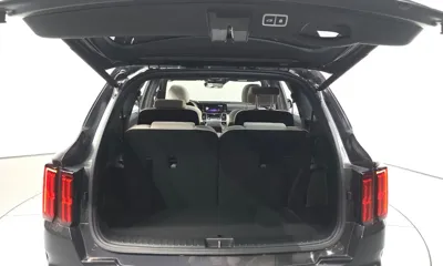 Kia Sorento 2022, 56352 км, за 32000000 KRW - фото 20