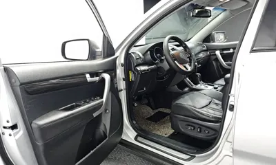 Kia Sorento 2011, 142043 км, за 4500000 KRW - фото 10