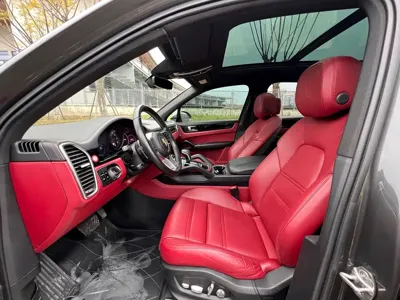Porsche Cayenne 2021, 28000 км, за 428800 CNY - фото 6
