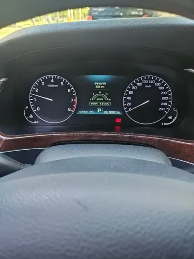 Hyundai Equus 2014, 109341 км, за 11000000 KRW