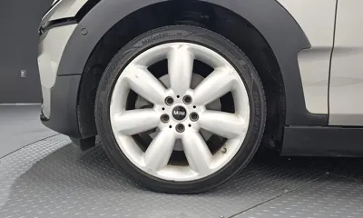 MINI Clubman 2016, 102937 км, за 10300000 KRW - фото 5