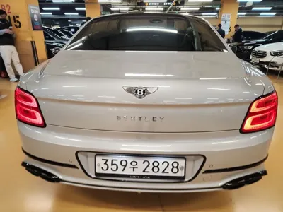 Bentley Flying Spur 2021, 44000 км, за 205000000 KRW - фото 5