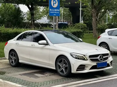 Mercedes-Benz C-Class 2019, 86000 км, за 116800 CNY