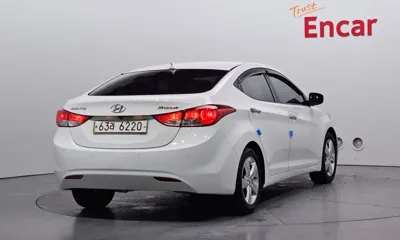 Hyundai Avante 2011, 120850 км, за 4300000 KRW
