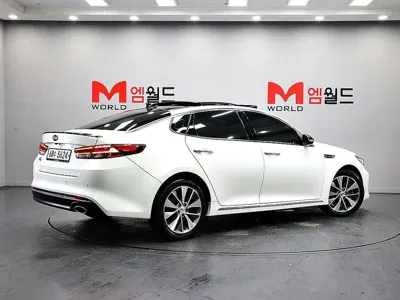 Kia K5 2016, 183773 км, за 7300000 KRW