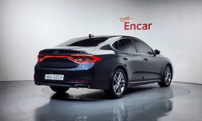 Hyundai Grandeur 2019, 27804 км, за 17200000 KRW