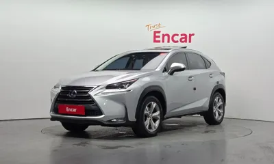 Lexus NX · 2015 год