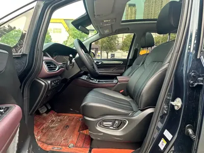 GAC Motor Trumpchi M6 2022, 52000 км, за 119000 CNY - фото 11
