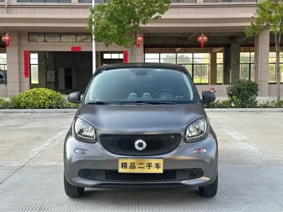 Smart Smart Forfour 2018, 70000 км, за 35800 CNY