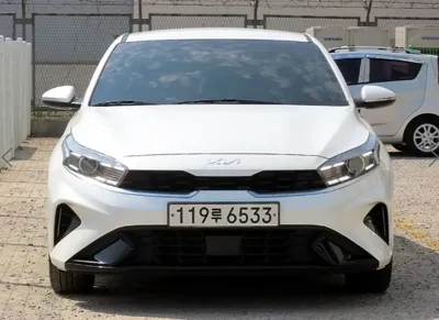 Kia K3 · 2022 год