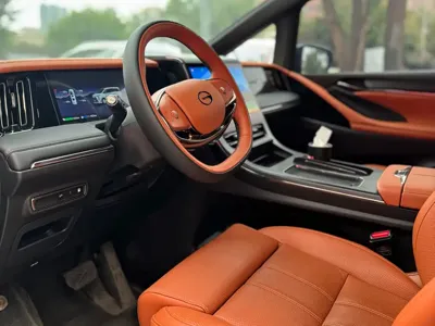 GAC Motor 传祺向往M8 2025, 11000 км, за 221800 CNY