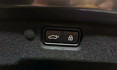 Kia K7 2017, 115600 км, за 10600000 KRW - фото 16