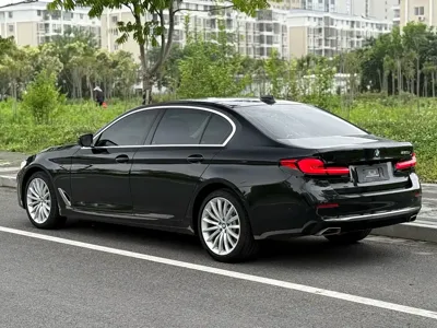 BMW 5 Series 2021, 122000 км, за 188000 CNY - фото 17