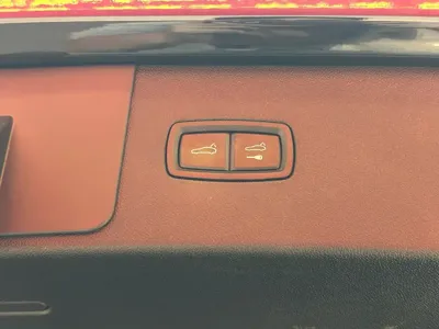 Porsche Cayenne 2020, 60000 км, за 468000 CNY - фото 26