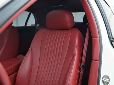 Bentley Flying Spur 2017, 56000 км, за 864800 CNY - фото 14