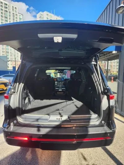 Lincoln Navigator 2022, 37000 км, за 95470000 KRW - фото 8