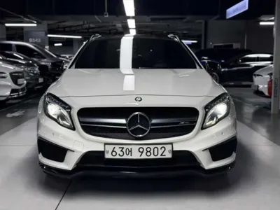 Mercedes-Benz GLA-Class · 2015 год