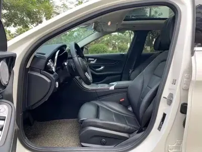 Mercedes-Benz C-Class 2019, 80000 км, за 100000 CNY