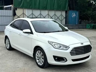 Ford Escort 2017, 103000 км, за 24800 CNY - фото 2