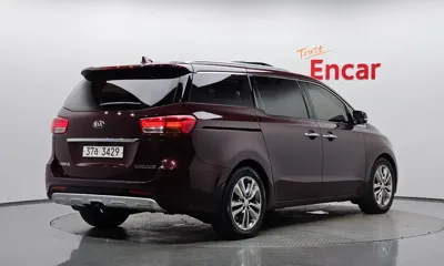 Kia Canival 2017, 250289 км, за 8800000 KRW