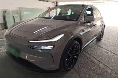 ONVO L60 · 2025 год