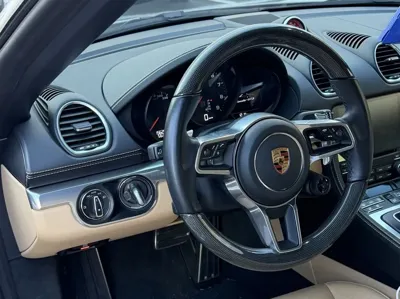 Porsche 718 2022, 18000 км, за 90770000 KRW - фото 8