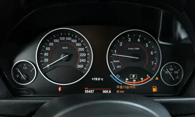 BMW 3-Series 2018, 55457 км, за 21500000 KRW - фото 8
