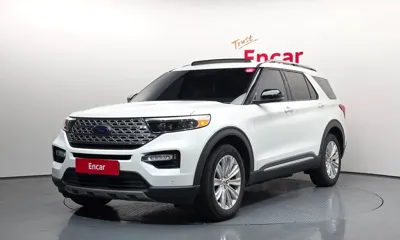 Ford Explorer · 2021 год